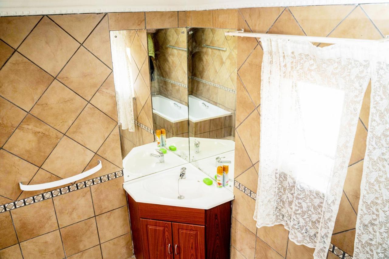 Lancaster Guest House 복스버그 외부 사진