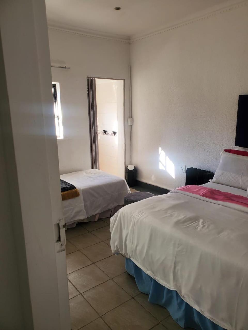 Lancaster Guest House 복스버그 외부 사진